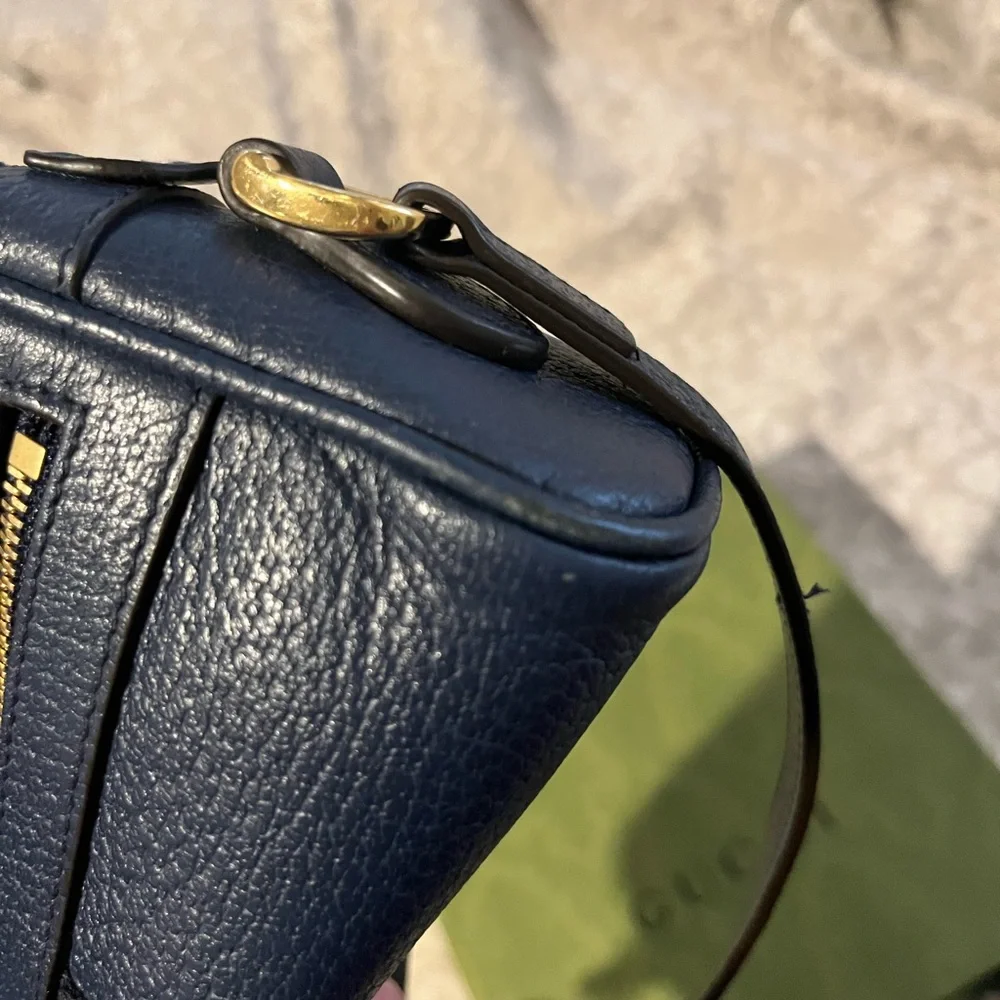 Gucci Blue Crossbody Bag with Red and Black Stripe - Picture 6 of 10